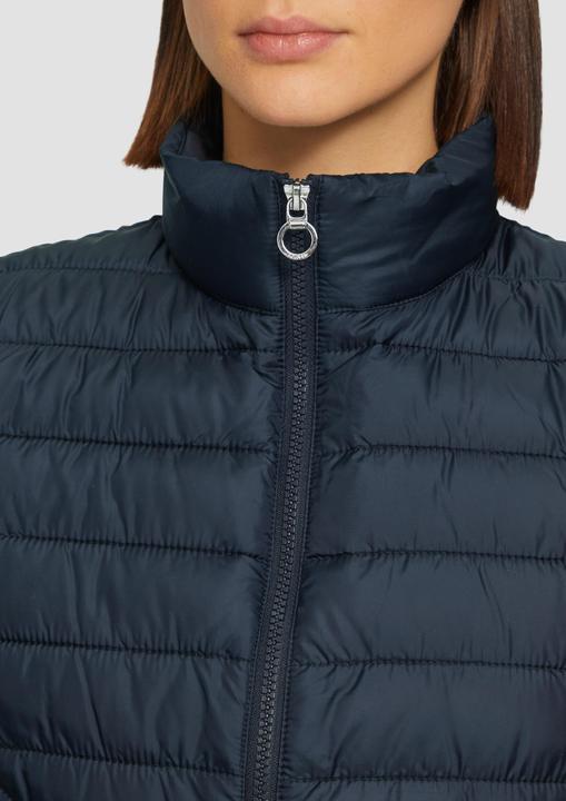 Actual product image S.Oliver Outdoor-Weste Leichte Steppweste mit Stehkragen (42)