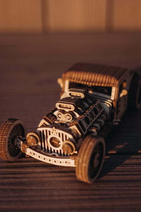Actual product image Wood Trick Hot Rod - 3D wooden kit