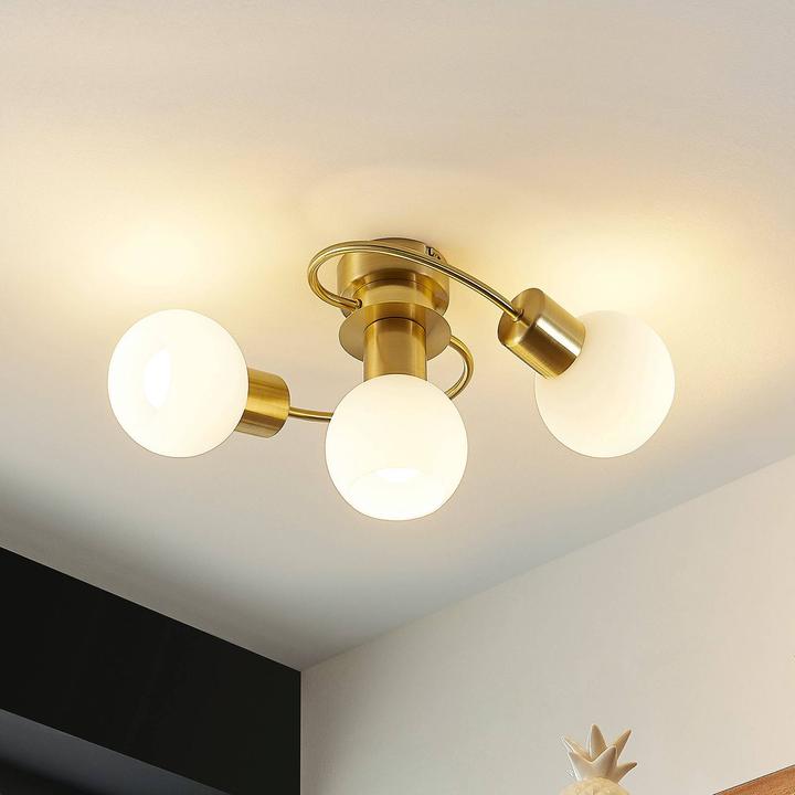 Actual product image Lindby LED ceiling light Ciala, 3fl, brass (1410 lm, E14)