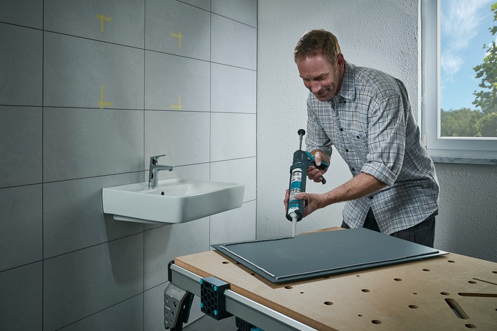 Actual product image wolfcraft MG 350 Caulking Gun