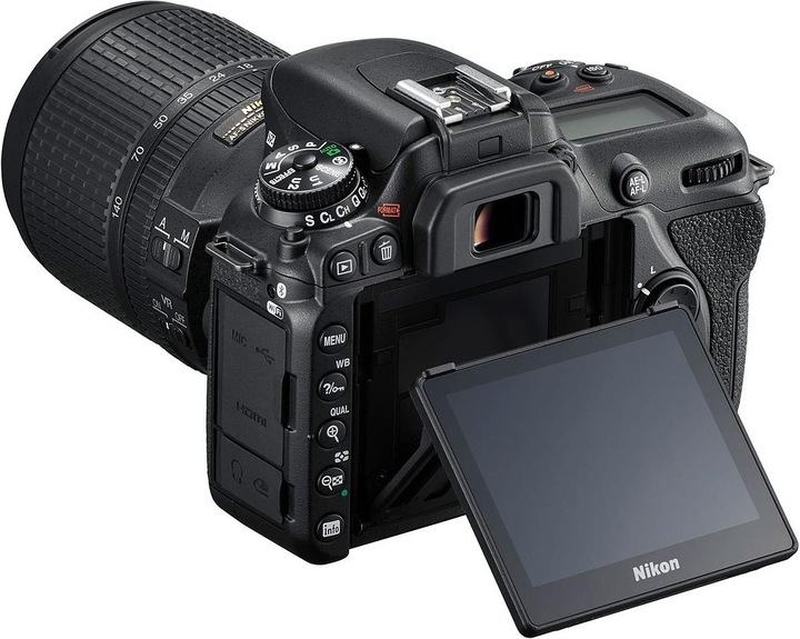 Immagine prodotto Nikon D7500 (21.51 Mpx, APS-C / DX)