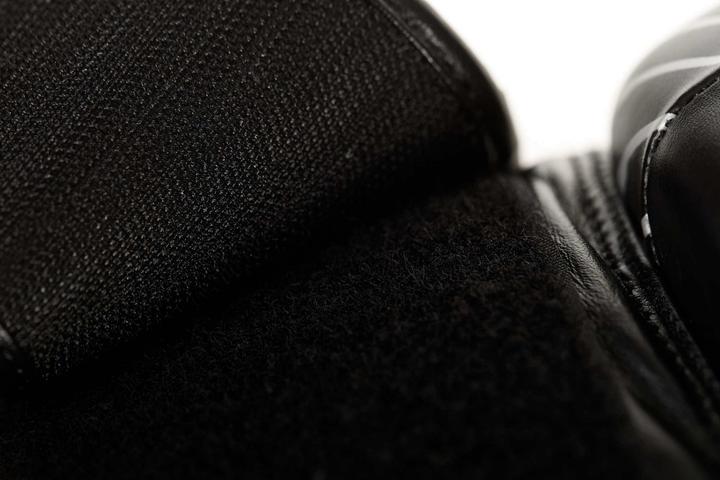 Actual product image adidas Wako Competition Boxhandschuhe (12 OZ, One size)