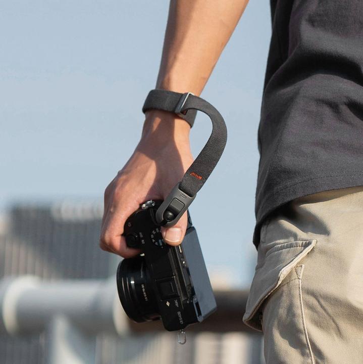 Actual product image Pgytech Camera Wrist Strap Air (Grass Green) (Wrist strap)