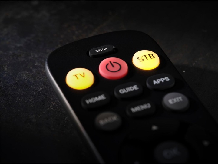 Actual product image One for All Big Buttom Remote Universal remote control URC 6821 (Universal remote control, Infrared)