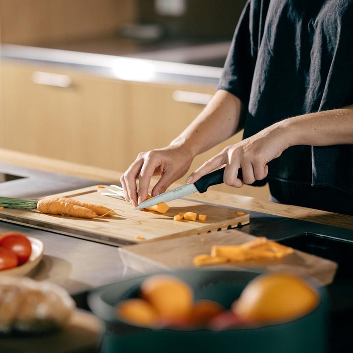 Actual product image Fiskars Vegetable knife set, 3-piece, Functional Form, stainless steel/plastic, black, 1057563 (8 cm)