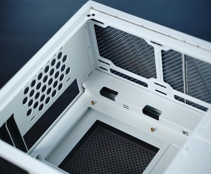 Actual product image Jonsbo D30 (mATX)