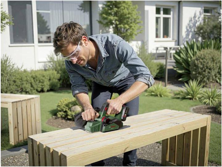 Actual product image Bosch Home & Garden Green PHO 18V-20 Planer