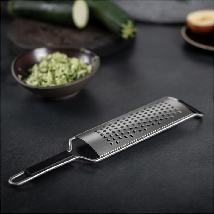 Actual product image Kuhn Rikon ESSENTIAL Grater medium