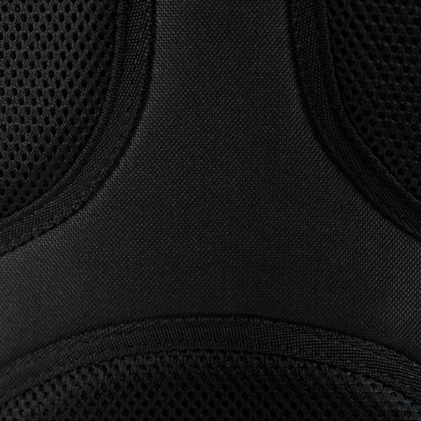 Actual product image Herschel Little America Mid (17 l)