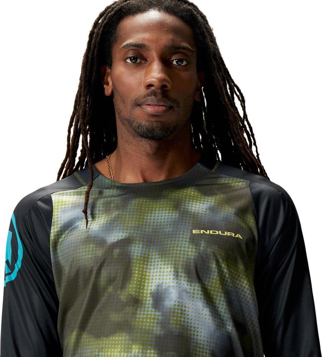 Actual product image Endura Pixel Cloud T-Shirt LTD (long sleeve) (S)