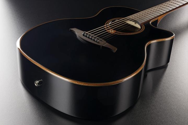 Image du produit Lâg Guitars Tramontane T118ABCE-BLKW schwarz (Guitare occidentale)
