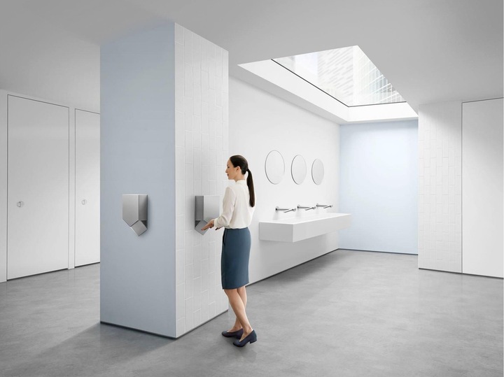 Actual product image Dyson Airblade V HU02