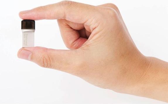 Image du produit Transcend Jetflash 890 (64 Go, USB-A, USB-C)