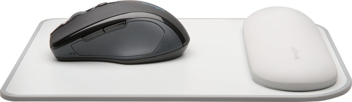 Actual product image Kensington K50437EU ErgoSoft mousepad with wrist rest for standard mousepilkas (M)