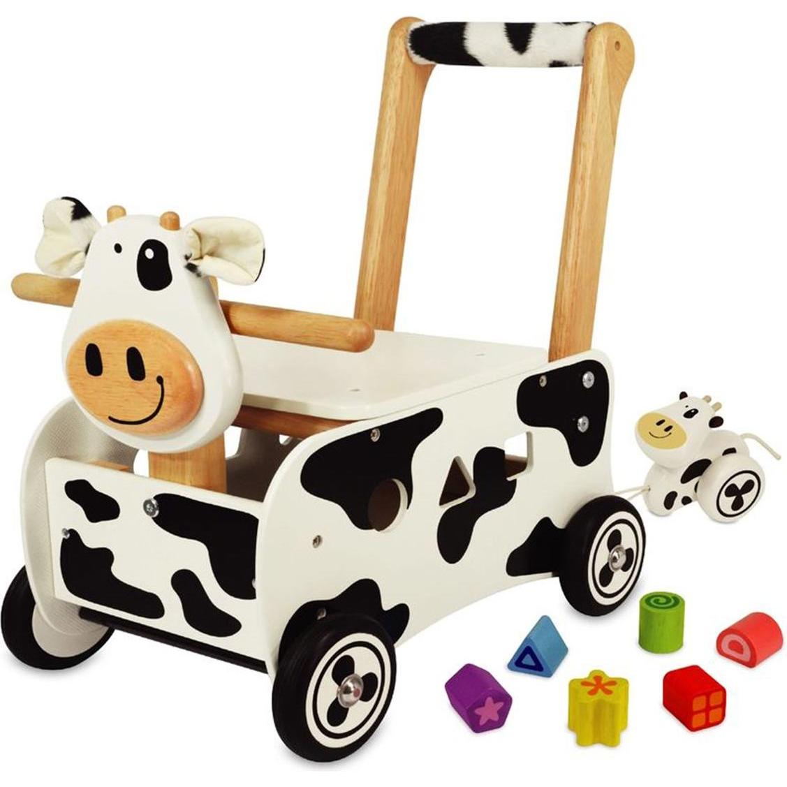 I'm Toy Wandern und Art Auto Kuh