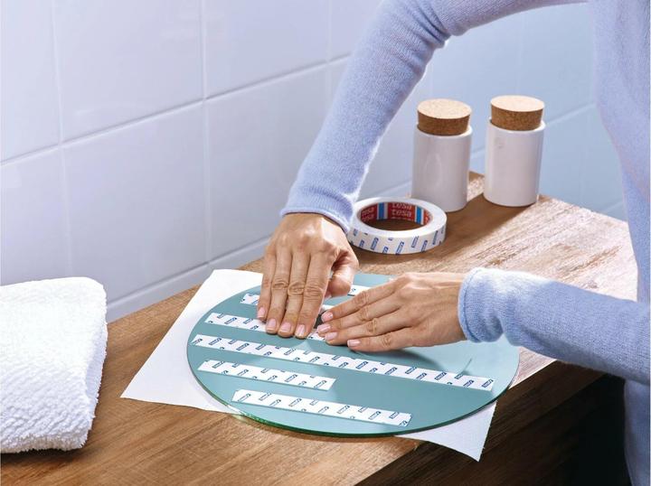 Actual product image tesa Powerbond double-sided mounting tape for tiles & metal (19 mm)