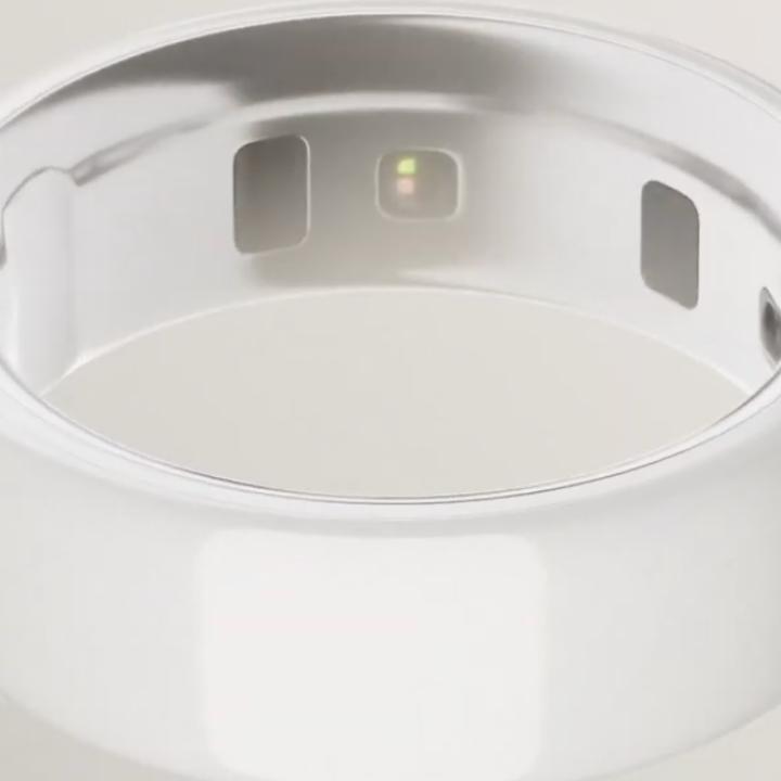 Image du produit Oura Ring 4 Ceramic (4, Minuit)