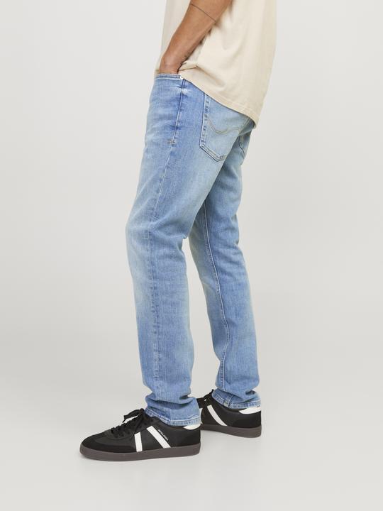 Actual product image Jack & Jones Glenn Ward JJ 422 Slim Fit Jeans (W30/L32)