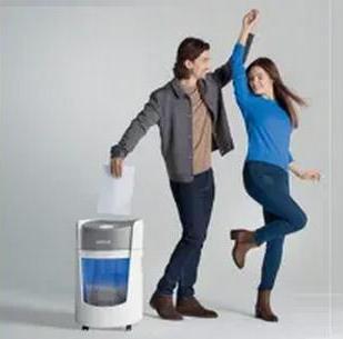 Actual product image Leitz IQ OPTIMAX SMALL OFFICE - Aktenvernichter Mikroschnitt (Particle cut)