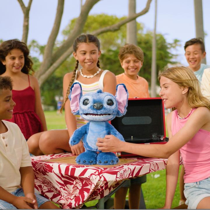 Produktbild Just Play Stitch Ultimate Feature Plush (43 cm)