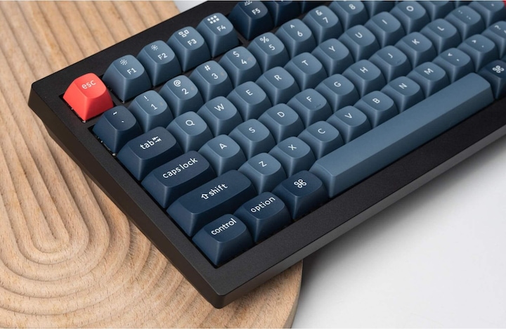 Actual product image Keychron V1 Max (US, Wireless, Cable)