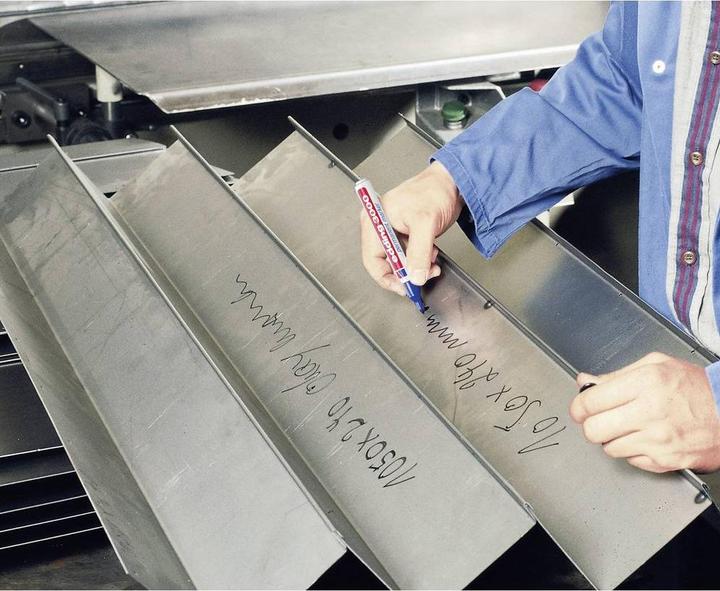 Produktbild Edding Permanentmarker 3000 (Grün, 3 mm, 10 x)