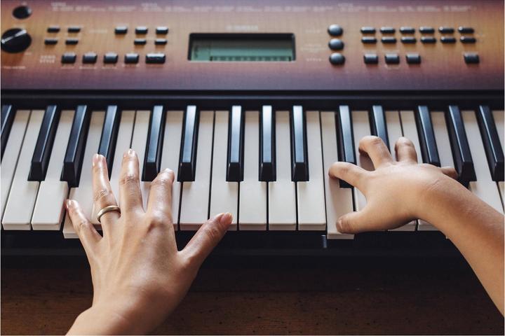 Produktbild Yamaha PSR-E360 MA Maple keyboard 61 toetsen (61 Tasten)