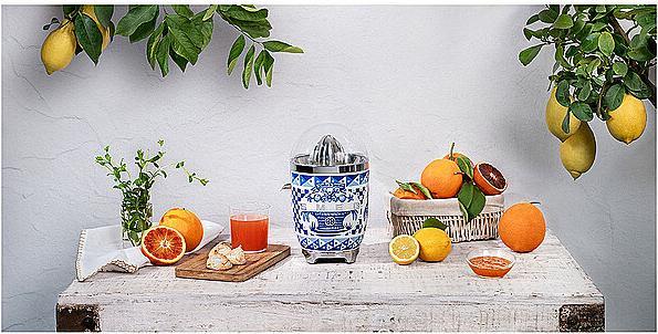 Actual product image Smeg CJF01DGBEU Citrus juicer