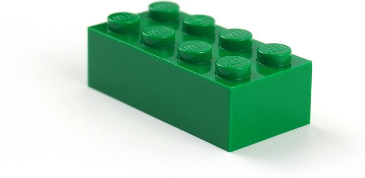 Actual product image LEGO 2x4 bricks green - 100 pieces (3001, LEGO Accessories)