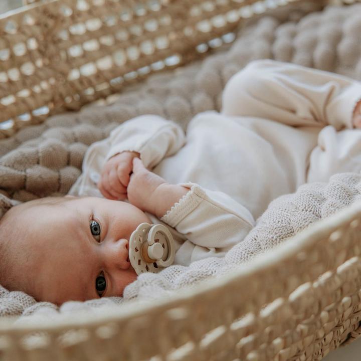 Produktbild Bibs Boheme 2 PACK Latex Round 0-6m Vanilla Candy Apple (2x, 0 - 6 Monate)