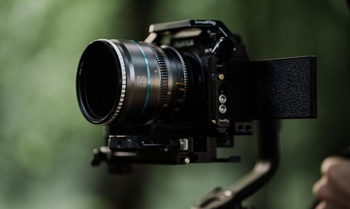 Immagine prodotto Sirui Nightwalker 24 35+55mm T1.2 S35 MF Cine Lens Bundle X-Mount (Fujifilm X, APS-C / DX, Full-frame)