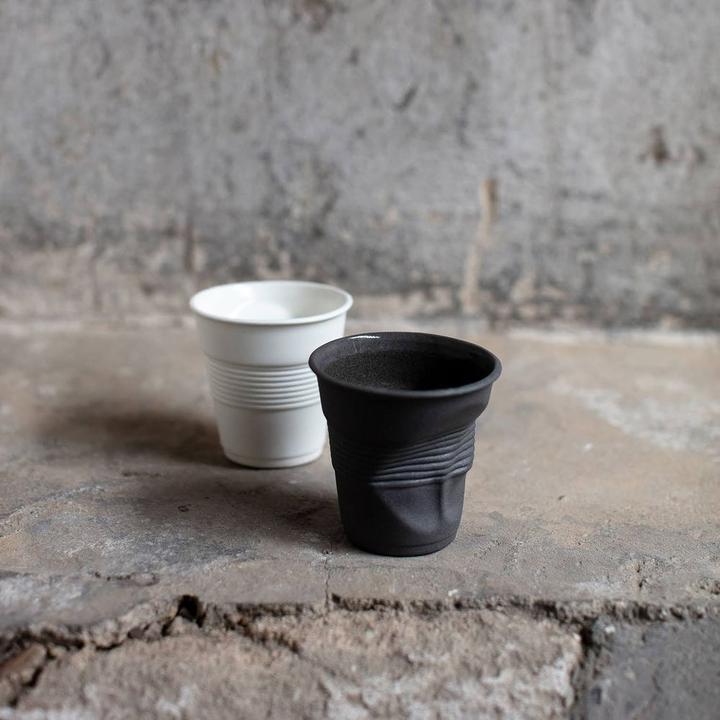 Image du produit Revol Tasse à espresso froissée, 8 cl, gris mat (80 ml, 1 x)