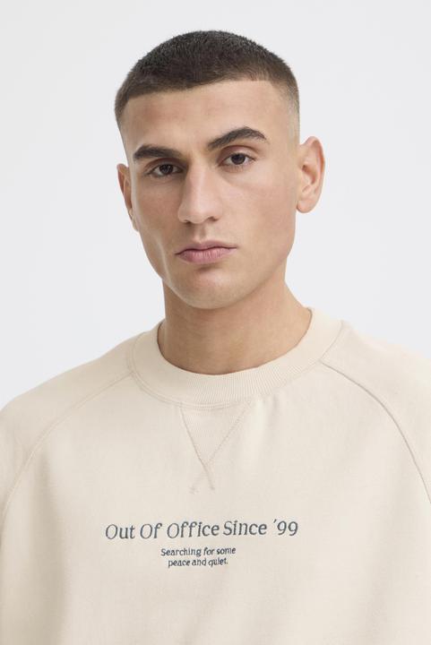 Actual product image Solid Tarek (L)