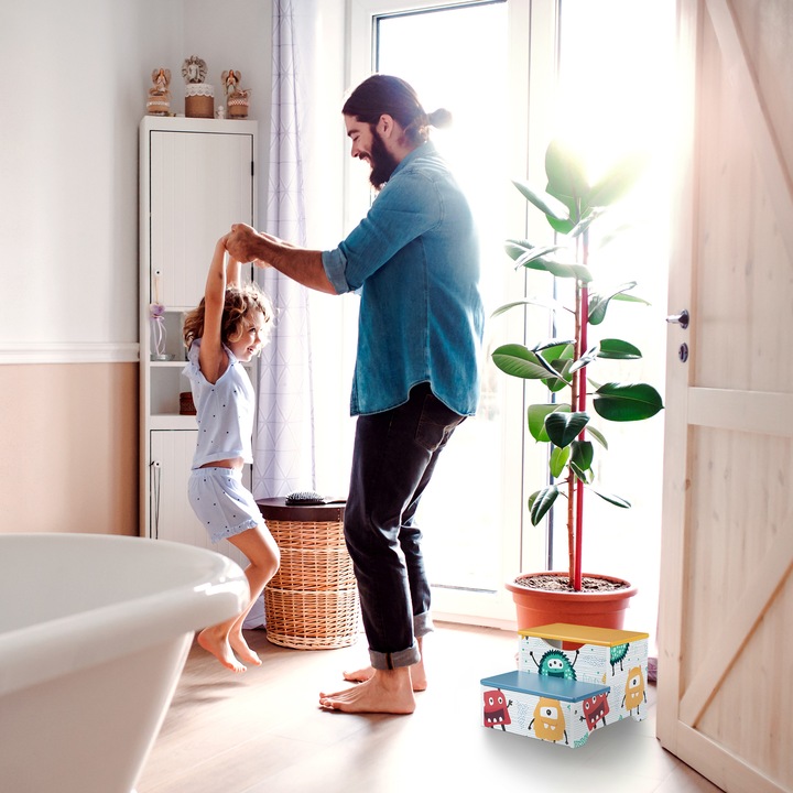 Actual product image Relaxdays Monster