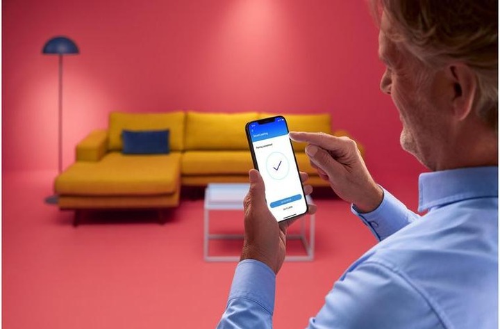 Image du produit Philips Hue White & Color Ambiance Resonate (350 lm)