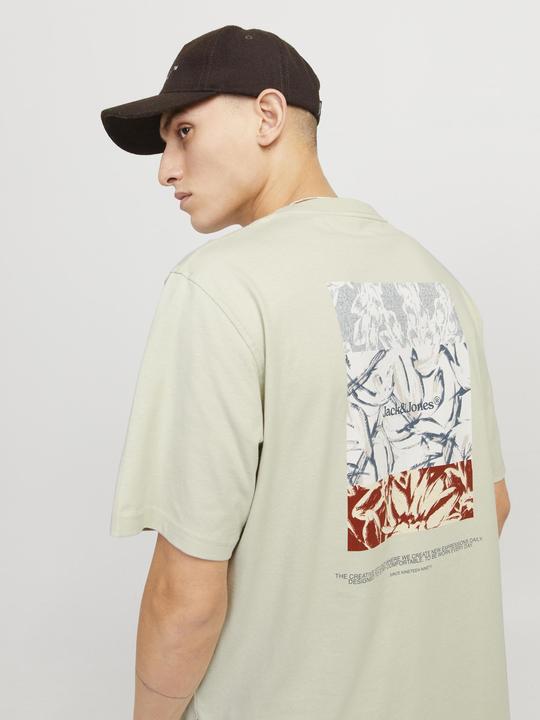 Actual product image Jack & Jones Rückenprint Rundhalsausschnitt T-shirt T-shirt (XS)