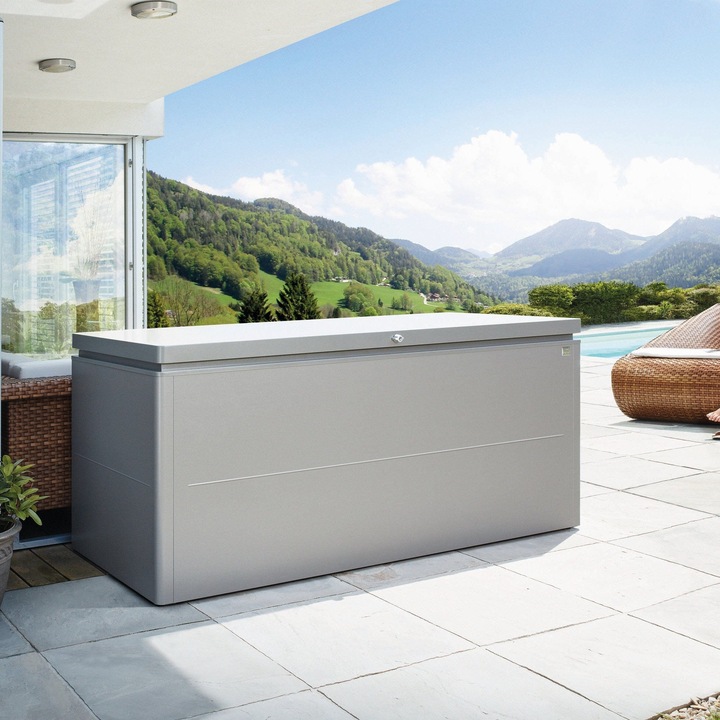 Actual product image Biohort LoungeBox