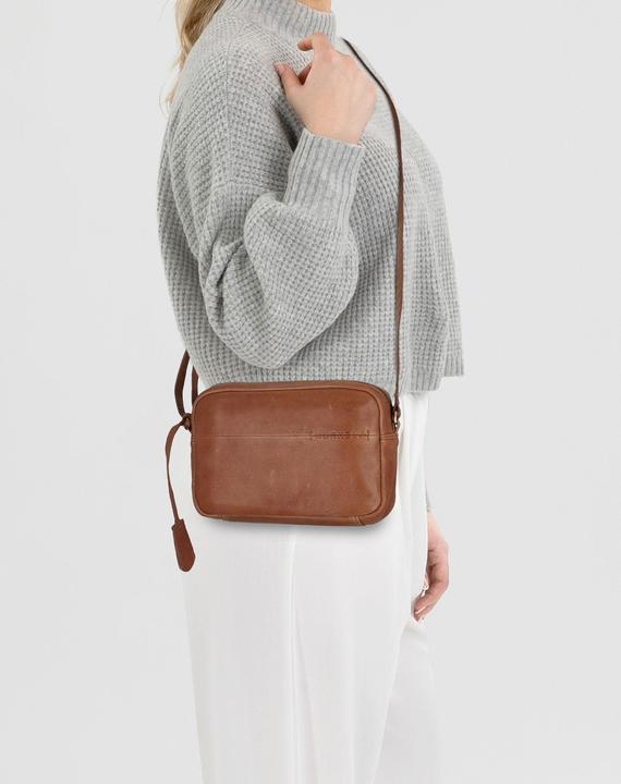 Produktbild Burkely Natural Norah Umhängetasche Leder 22 cm