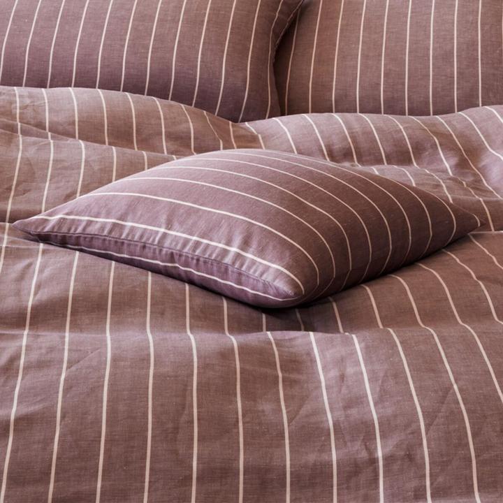 Produktbild Elegante Humble (Bettwäsche Set, 135x200 cm + 80x80 cm)