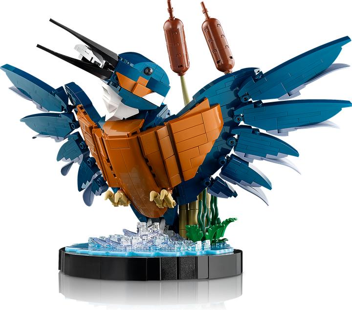 Actual product image LEGO Kingfisher (10331, LEGO Icons)