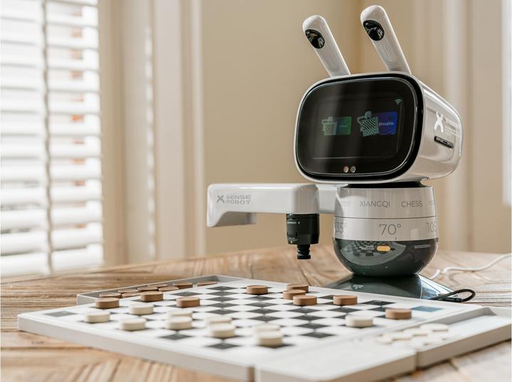 Produktbild Sense Robot SenseRobot AI Schachroboter Mini