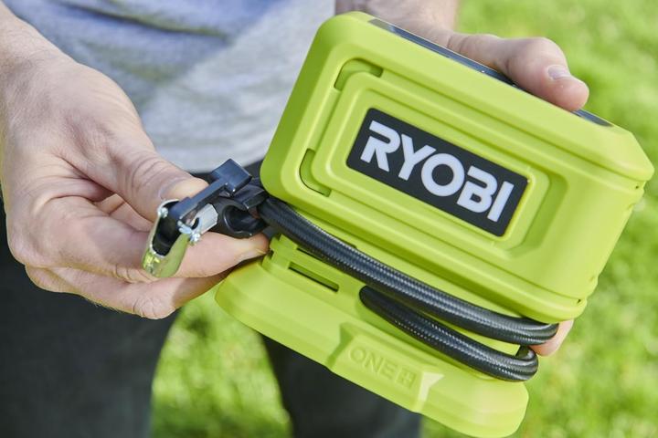 Actual product image Ryobi højtrykspumpe mini One+ 18V RPI18-0 u/batteri & charger (11 bar)