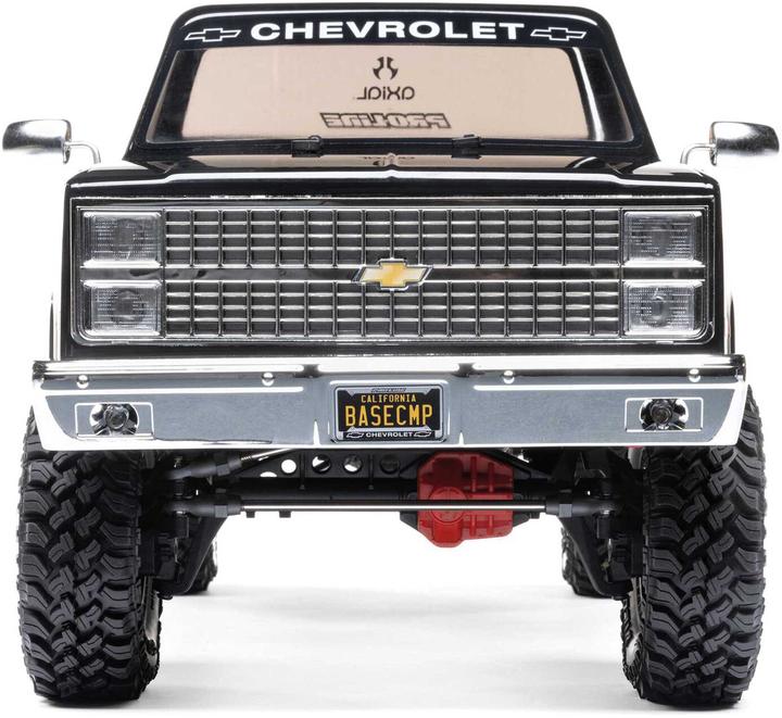 Image du produit Axial SCX10 III Base Camp 1982 Chevy K10 4X4 RTR (RTR Prêt à fonctionner)