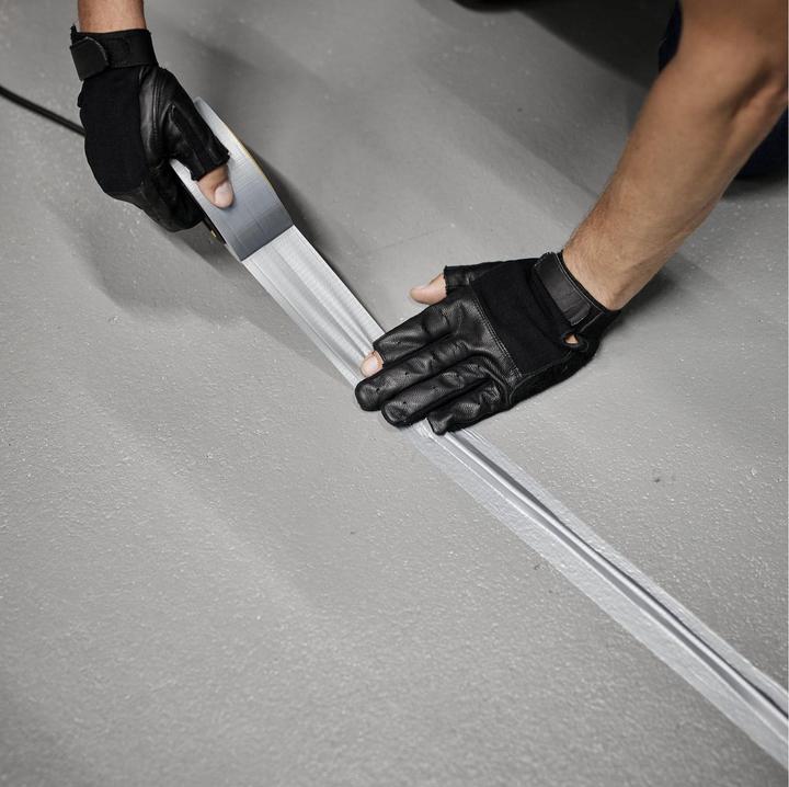 Actual product image Defender EXA-TAPE-VALUE S 50 - Fabric tape, silver, glossy, 50 mm x 50 m (50 mm)