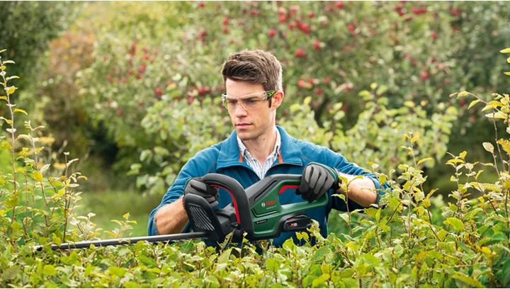 Productafbeelding Bosch Home & Garden UniversalHedgeCut 18-50 Solo (Oplaadbare batterij)