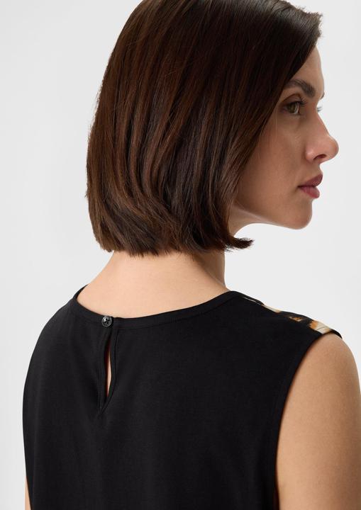 Immagine prodotto Comma T-Shirt Ärmelloses Blusenshirt mit All-over-Print (32)