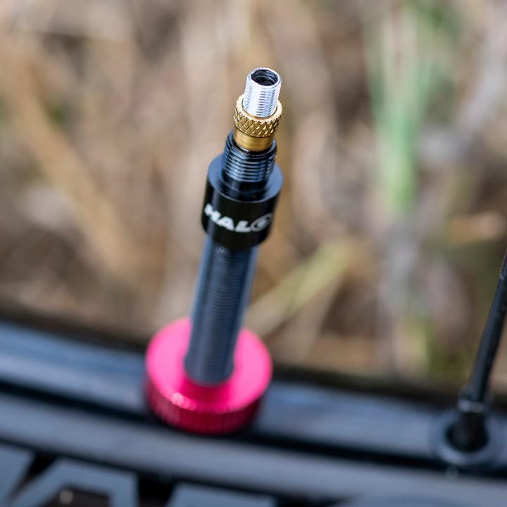 Produktbild Halo Hi Flow Tubeless Ventile - schwarz