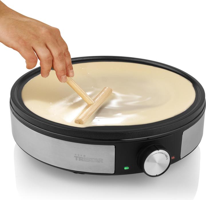 Actual product image Tristar Crêpe Maker BP-2638 1200 W, Black/Silver