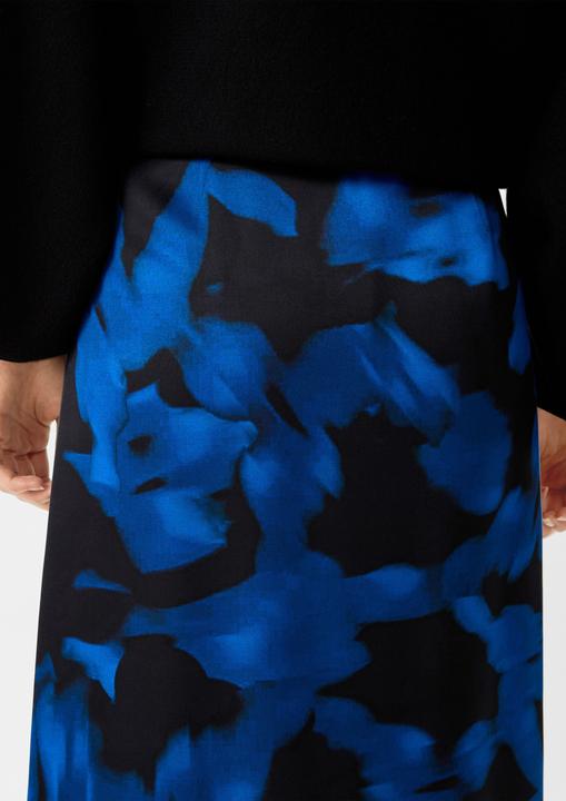 Actual product image Comma Rock Satinrock mit All-over-Print (32)