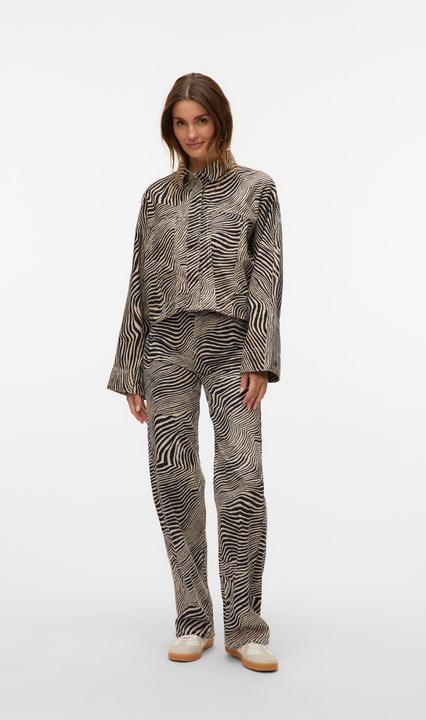 Actual product image Vero Moda VMTESSA Hohe Taille Jeans Weit geschnitten (W27/L32)